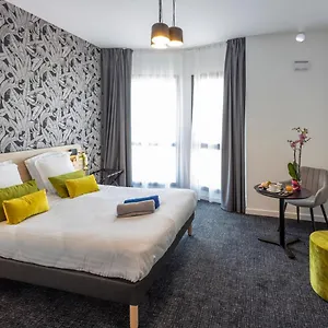 Nemea Appart Arenas Aeroport Apart-hotel